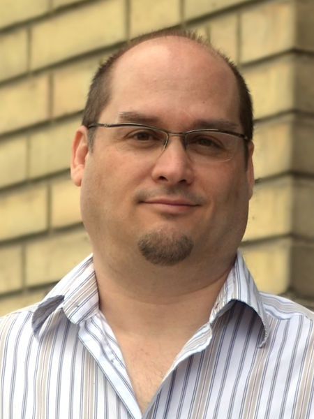 Datei:Foto C.Prezzi hoch.jpg